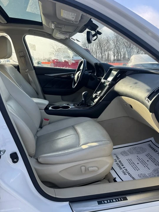 2014 Infiniti Q50 - Image 8 of 13