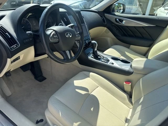 2014 Infiniti Q50 - Image 9 of 19