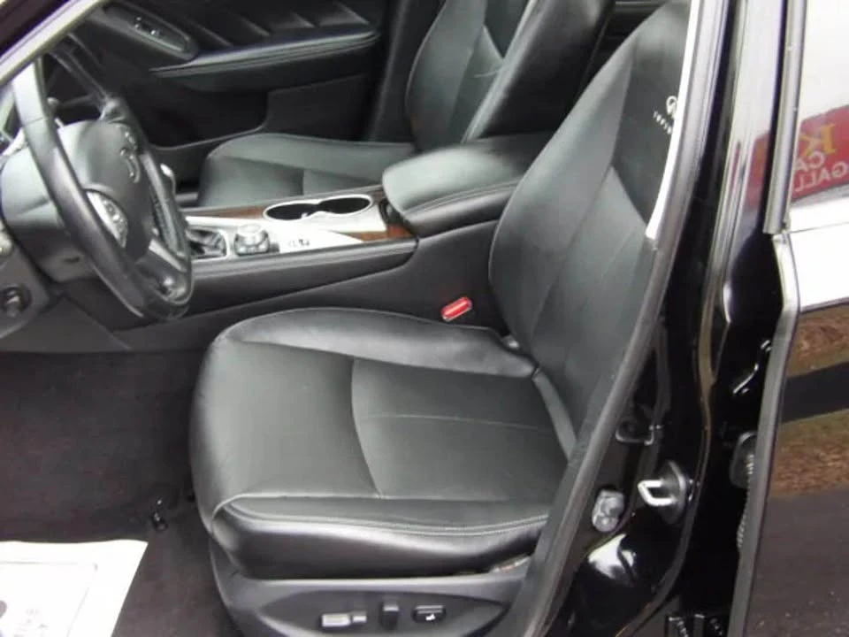 2014 Infiniti Q50 - Image 8 of 17
