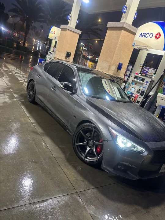 2014 Infiniti Q50 - Image 2 of 9