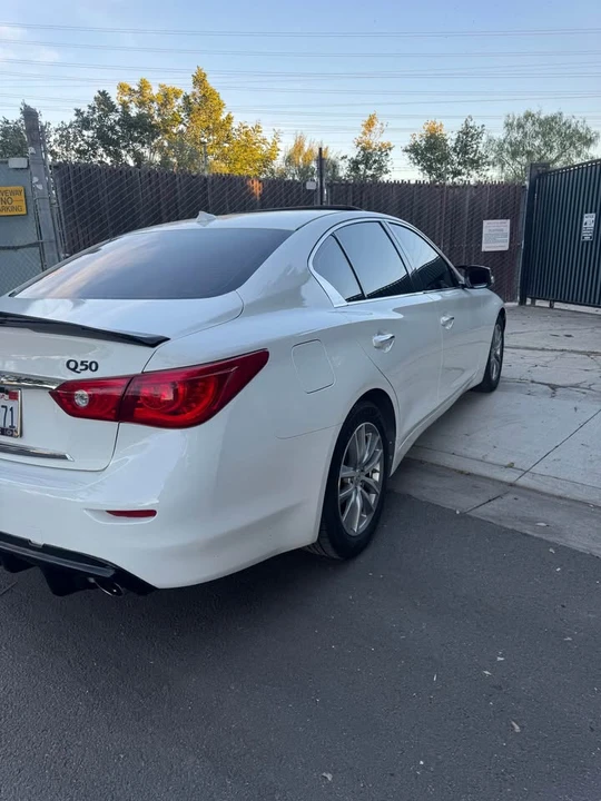 2014 Infiniti Q50 - Image 6 of 9