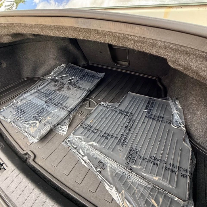 2014 Infiniti Q50 - Image 12 of 17
