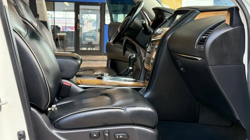 2014 Infiniti QX80 - Image 10 of 20