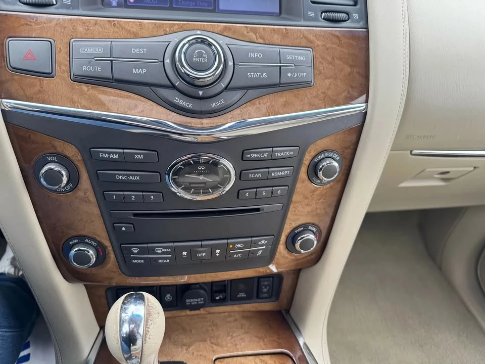 2014 Infiniti QX80 - Image 7 of 13