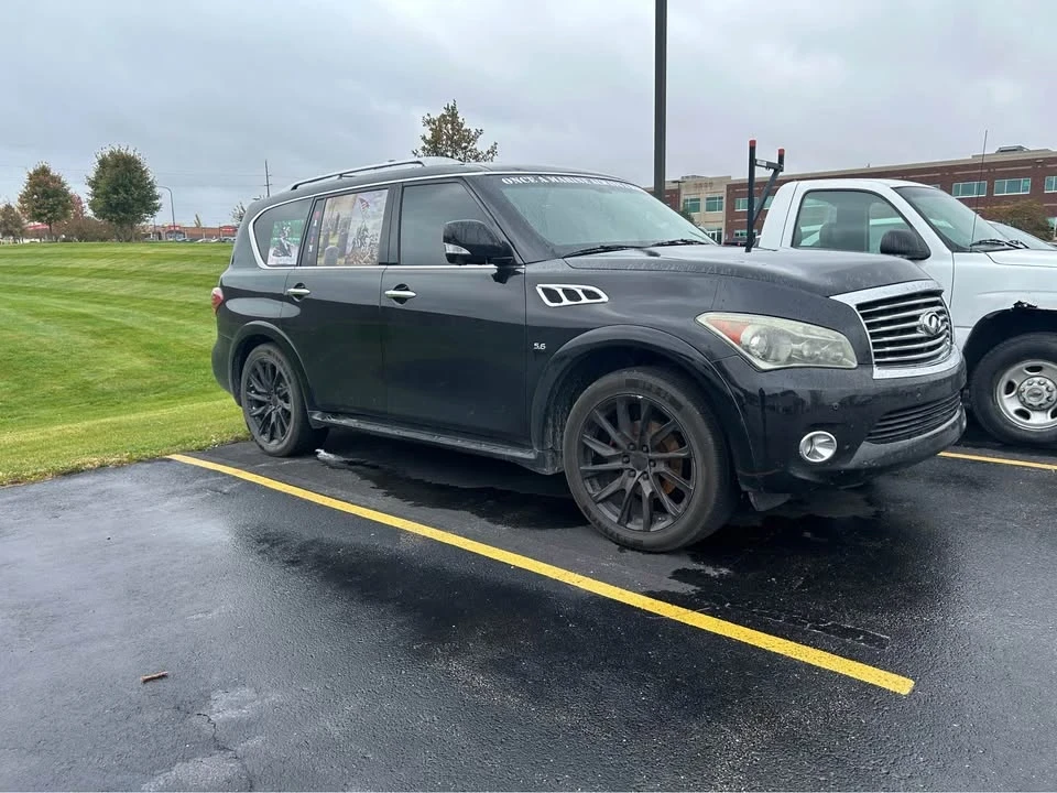 2014 Infiniti QX80 - Image 2 of 6