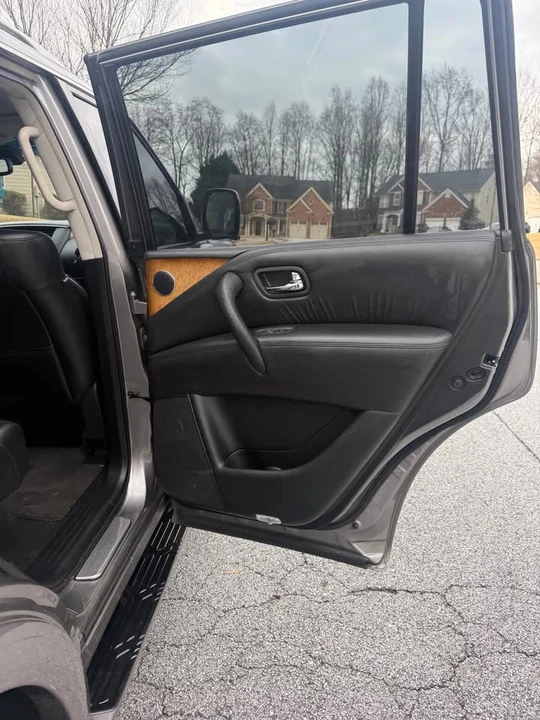 2014 Infiniti QX80 - Image 8 of 13