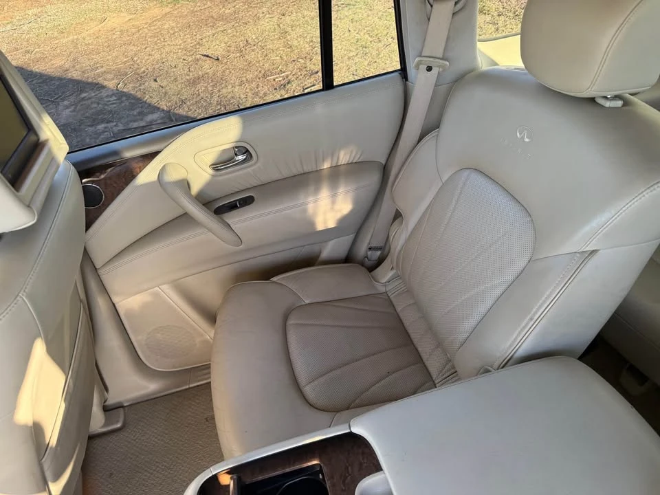 2014 Infiniti QX80 - Image 7 of 10
