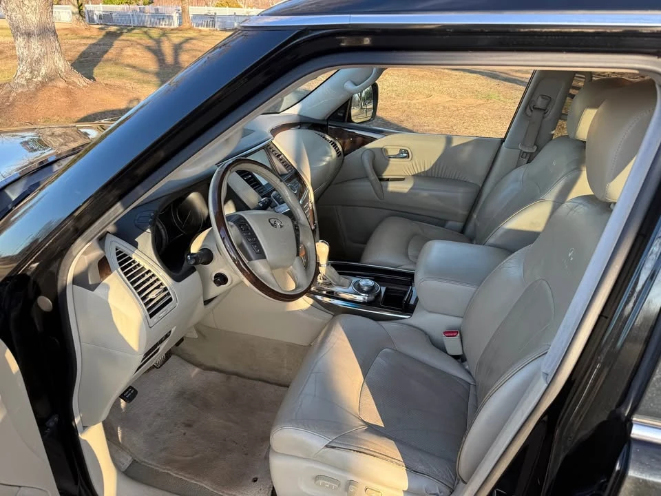 2014 Infiniti QX80 - Image 8 of 10
