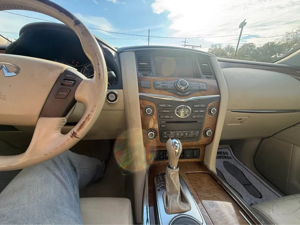 2014 Infiniti QX80 - Image 12 of 12