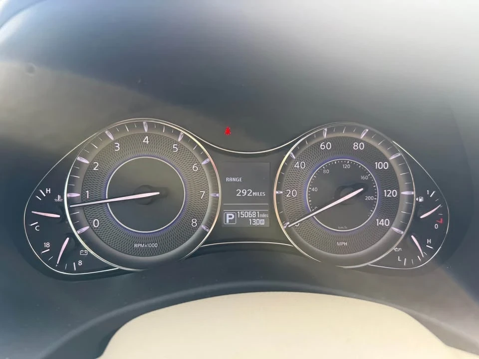 2014 Infiniti QX80 - Image 11 of 12