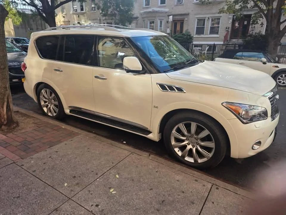 2014 Infiniti QX80 - Image 7 of 8