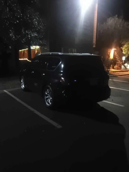 2014 Infiniti QX80 - Image 3 of 4