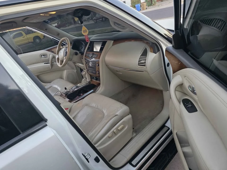 2014 Infiniti QX80 - Image 6 of 9