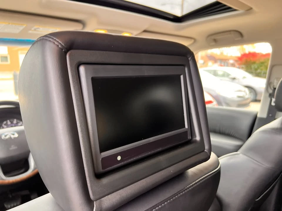 2014 Infiniti QX80 - Image 17 of 20