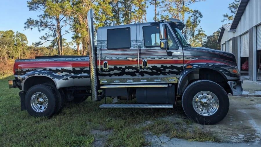 2014 International Harvester Pickup - Image 2 of 4