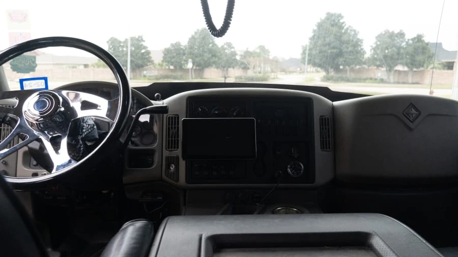 2014 International Harvester Pickup - Image 12 of 22