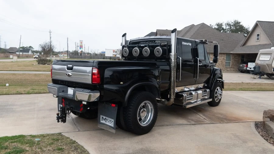 2014 International Harvester Pickup - Image 2 of 22