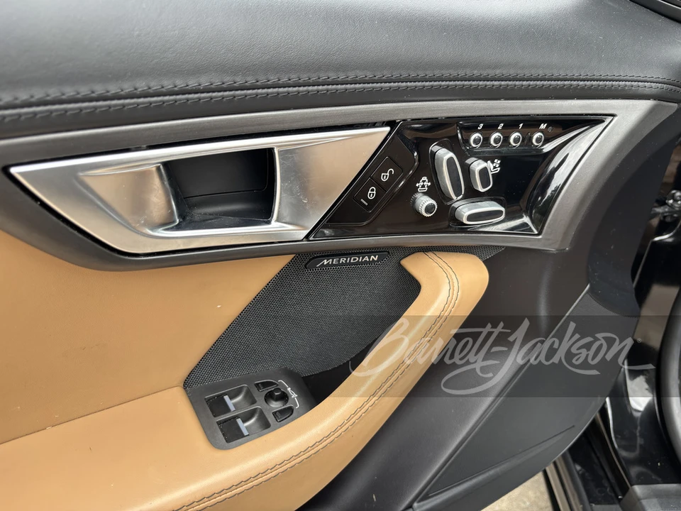 2014 Jaguar F-Type 1st Gen - Image 13 of 18