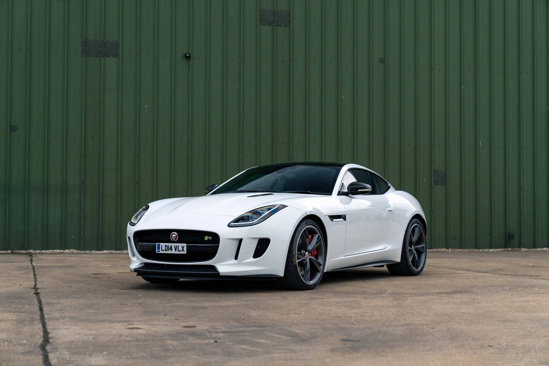 2014 Jaguar F-Type R 1st Gen - Image 12 of 31