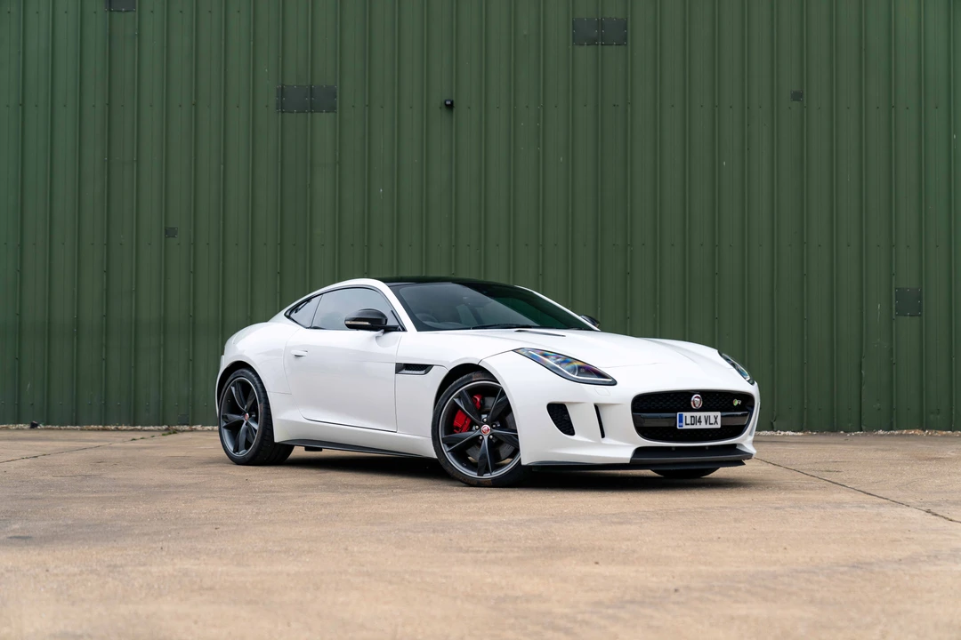 2014 Jaguar F-Type R 1st Gen - Image 18 of 31