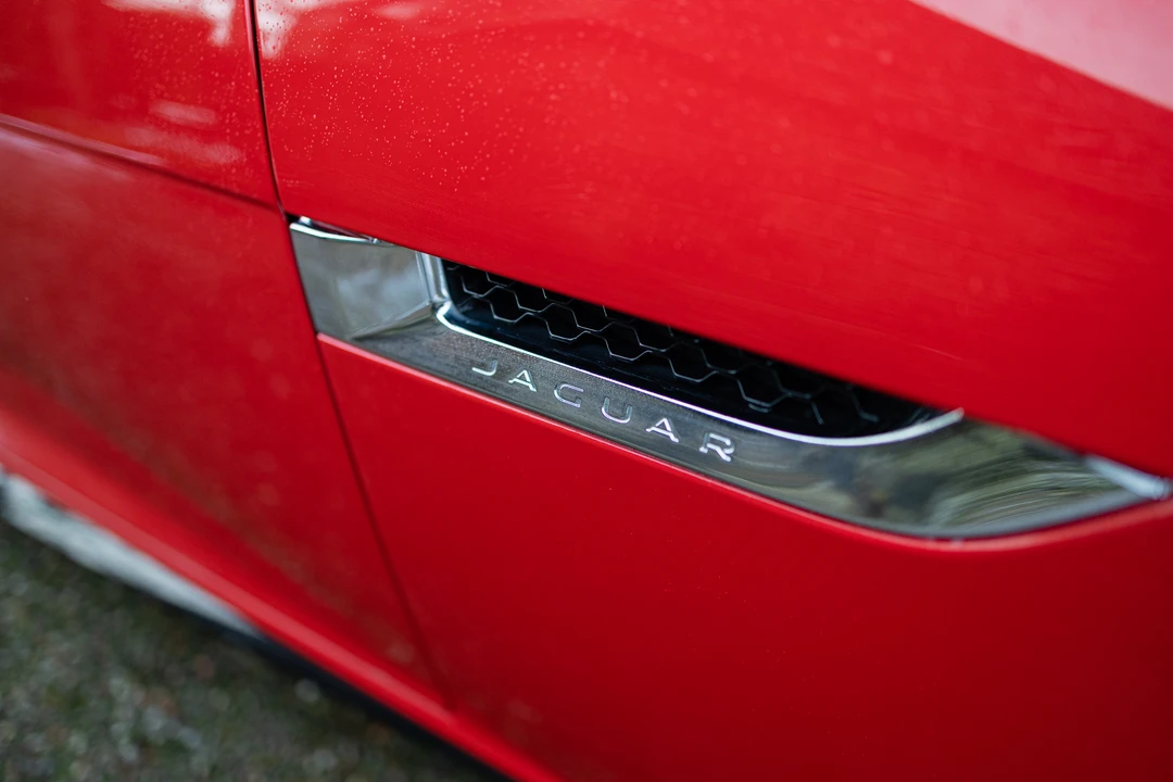 2014 Jaguar F-Type R 1st Gen - Image 30 of 31