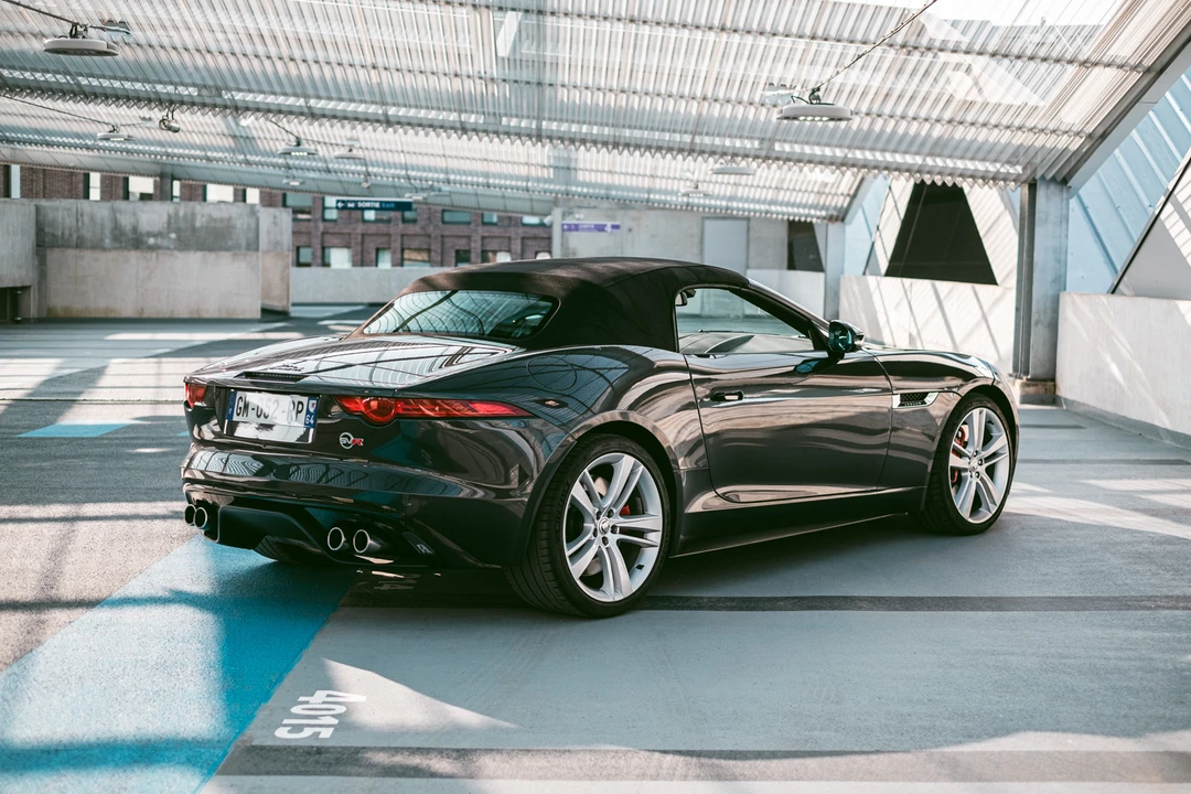 2014 Jaguar F-Type 1st Gen - Image 16 of 31