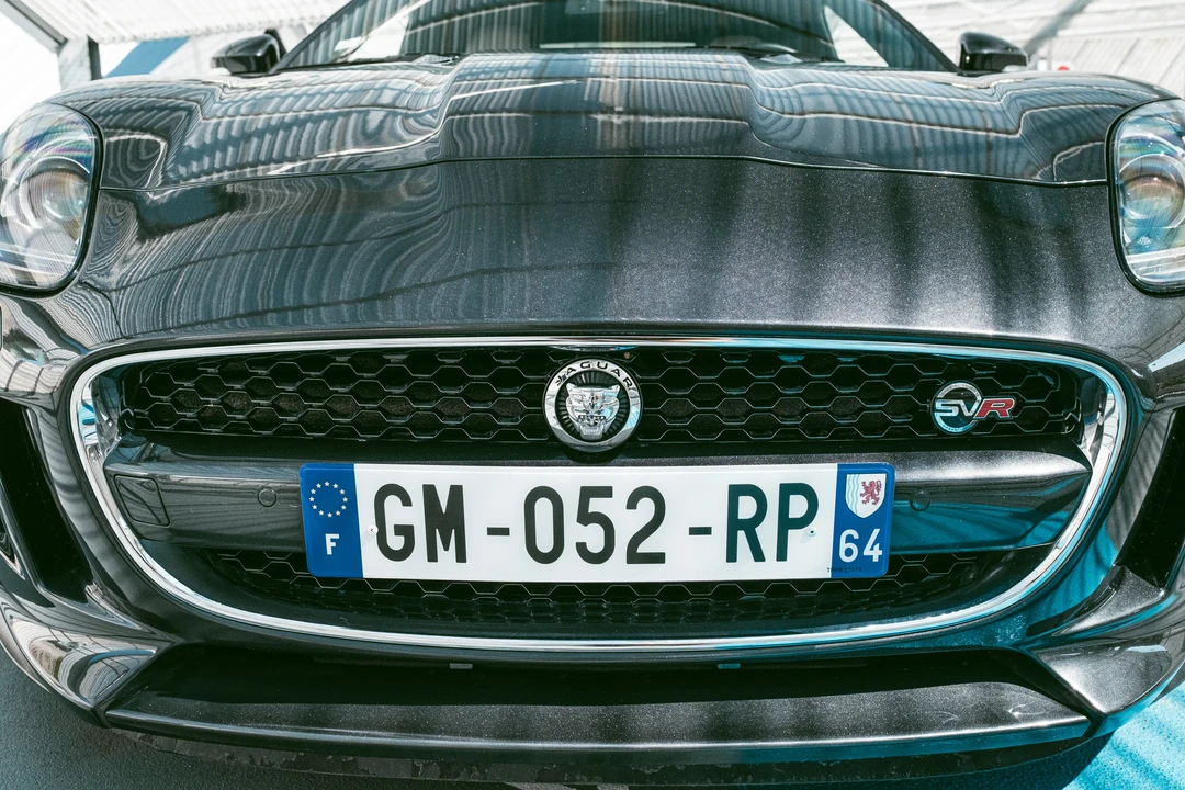 2014 Jaguar F-Type 1st Gen - Image 21 of 31