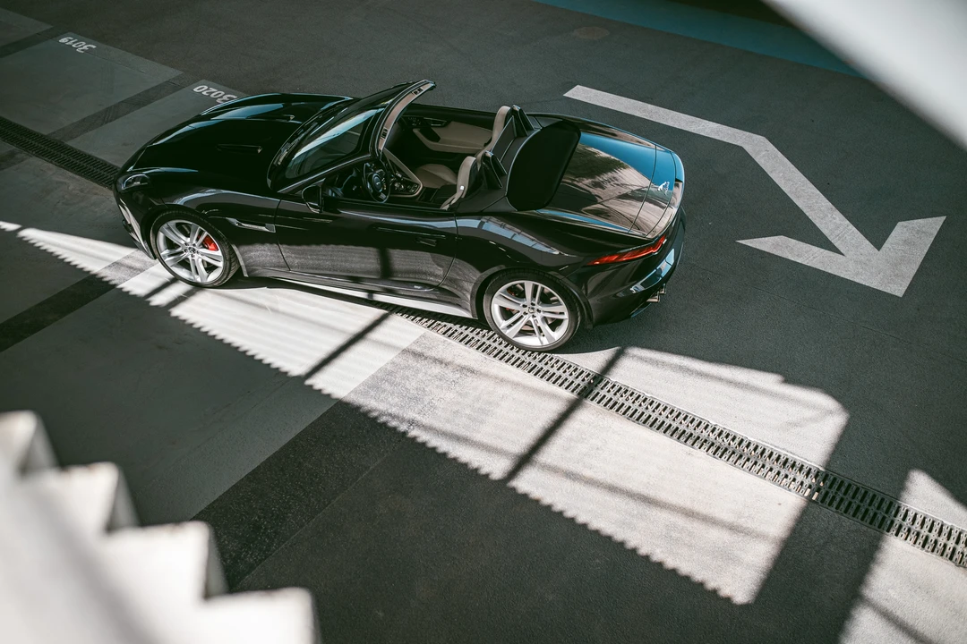 2014 Jaguar F-Type 1st Gen - Image 19 of 31