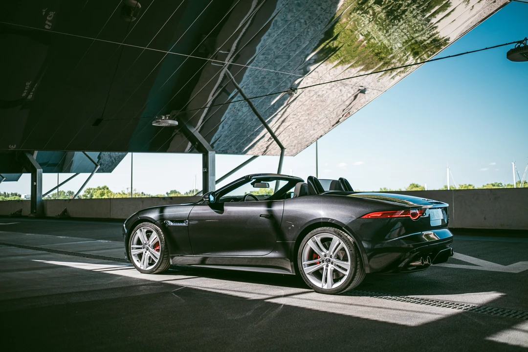 2014 Jaguar F-Type 1st Gen - Image 20 of 31