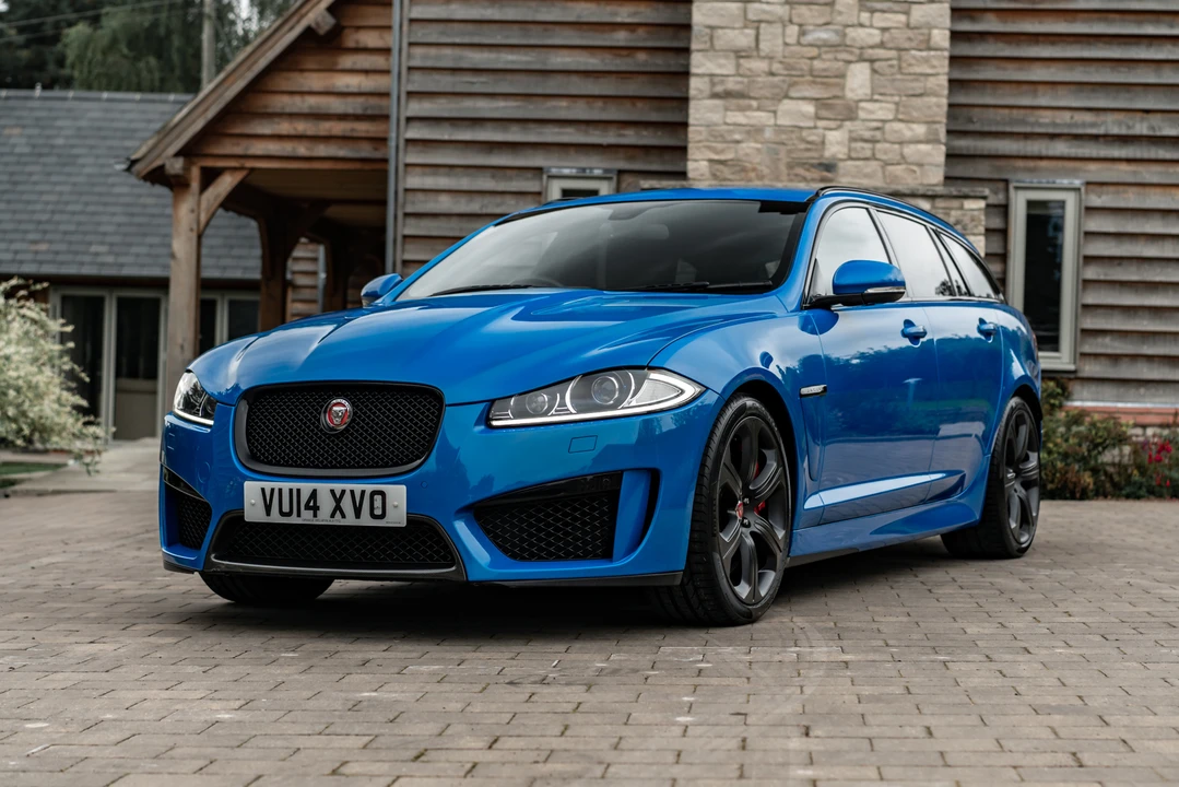 2014 Jaguar X250 XFR - Image 2 of 31
