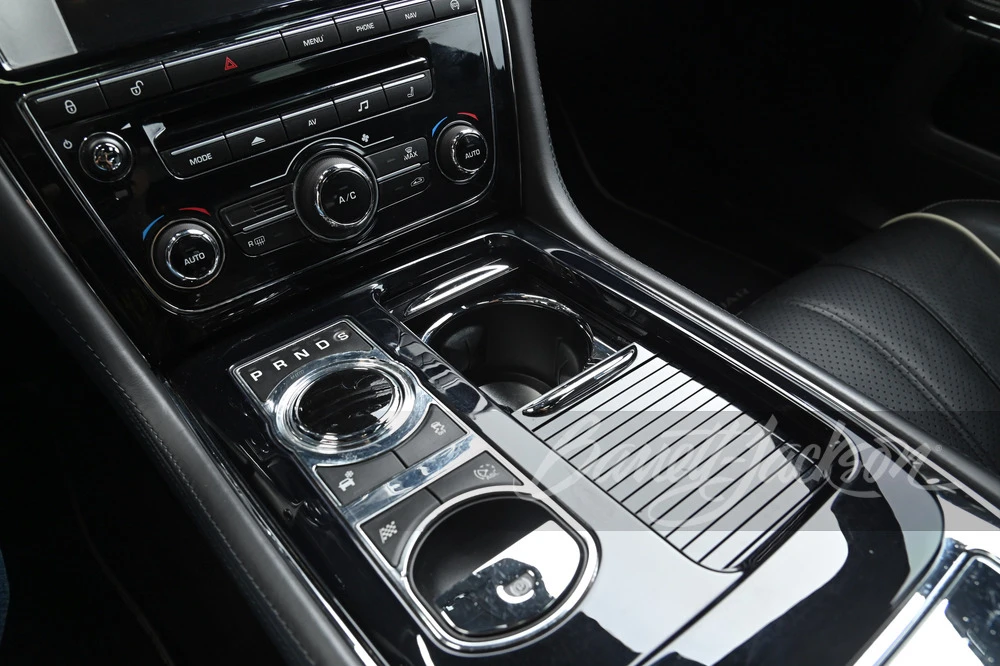 2014 Jaguar X351 XJ - Image 28 of 31