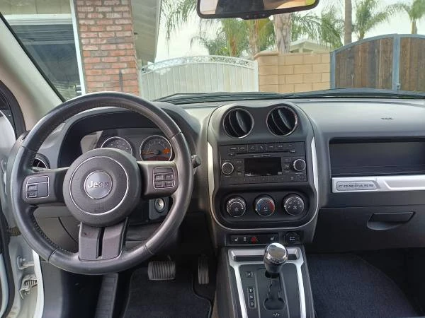 2014 Jeep Compass - Image 21 of 31