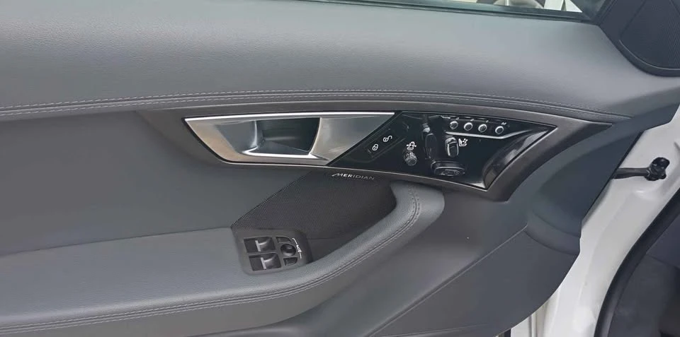 2014 Jaguar F-Type 1st Gen - Image 7 of 10