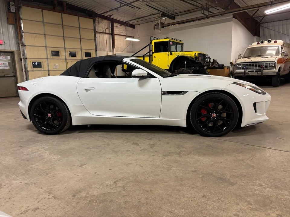 2014 Jaguar F-Type - Image 7 of 31