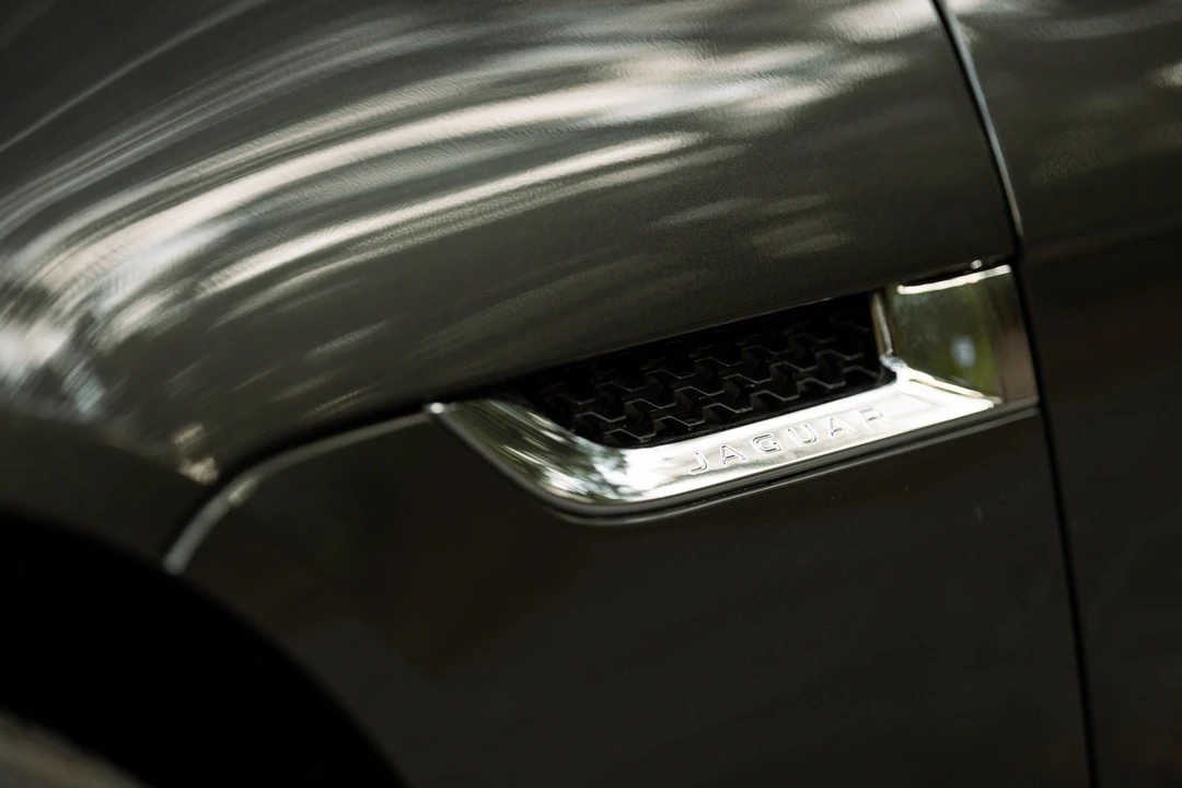 2014 Jaguar F-Type 1st Gen - Image 17 of 31