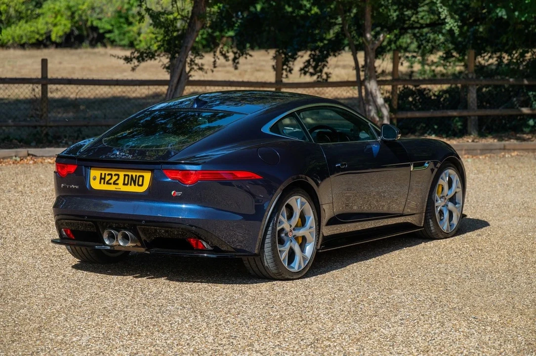 2014 Jaguar F-Type 1st Gen - Image 16 of 31