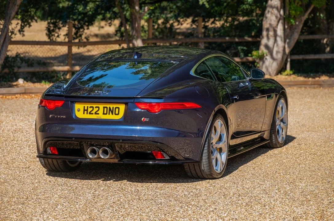 2014 Jaguar F-Type 1st Gen - Image 17 of 31