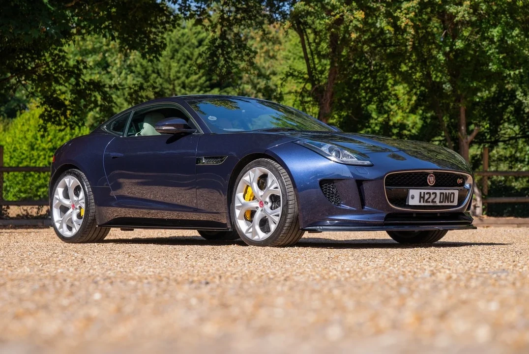2014 Jaguar F-Type 1st Gen - Image 4 of 31