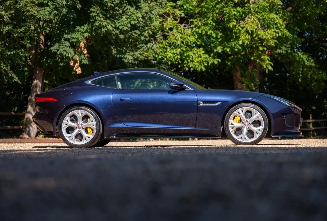 2014 Jaguar F-Type 1st Gen - Image 26 of 31