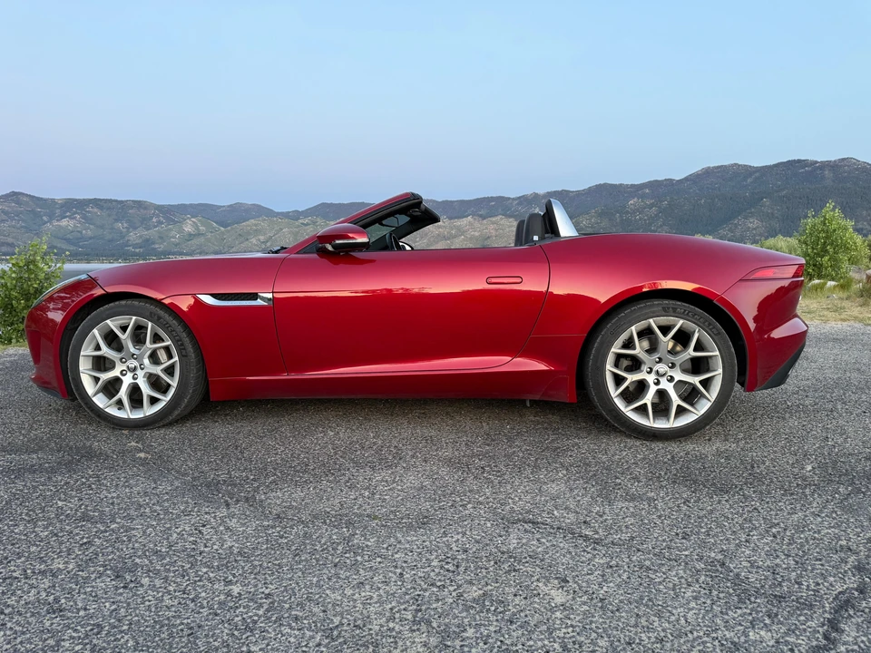 2014 Jaguar F-Type 1st Gen - Image 16 of 31