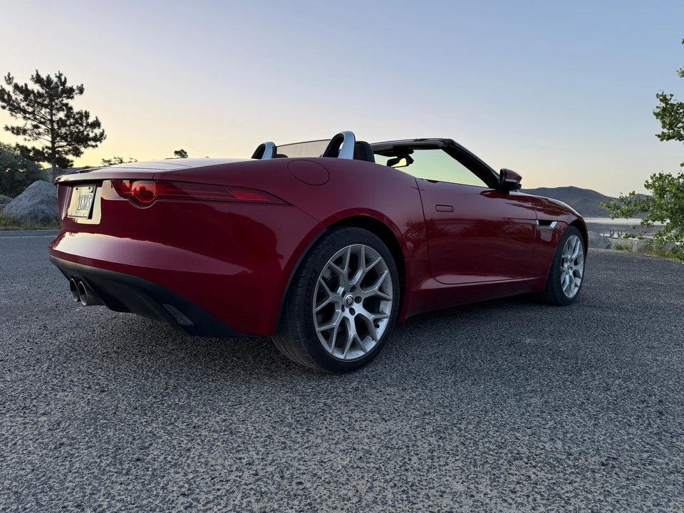 2014 Jaguar F-Type 1st Gen - Image 27 of 31