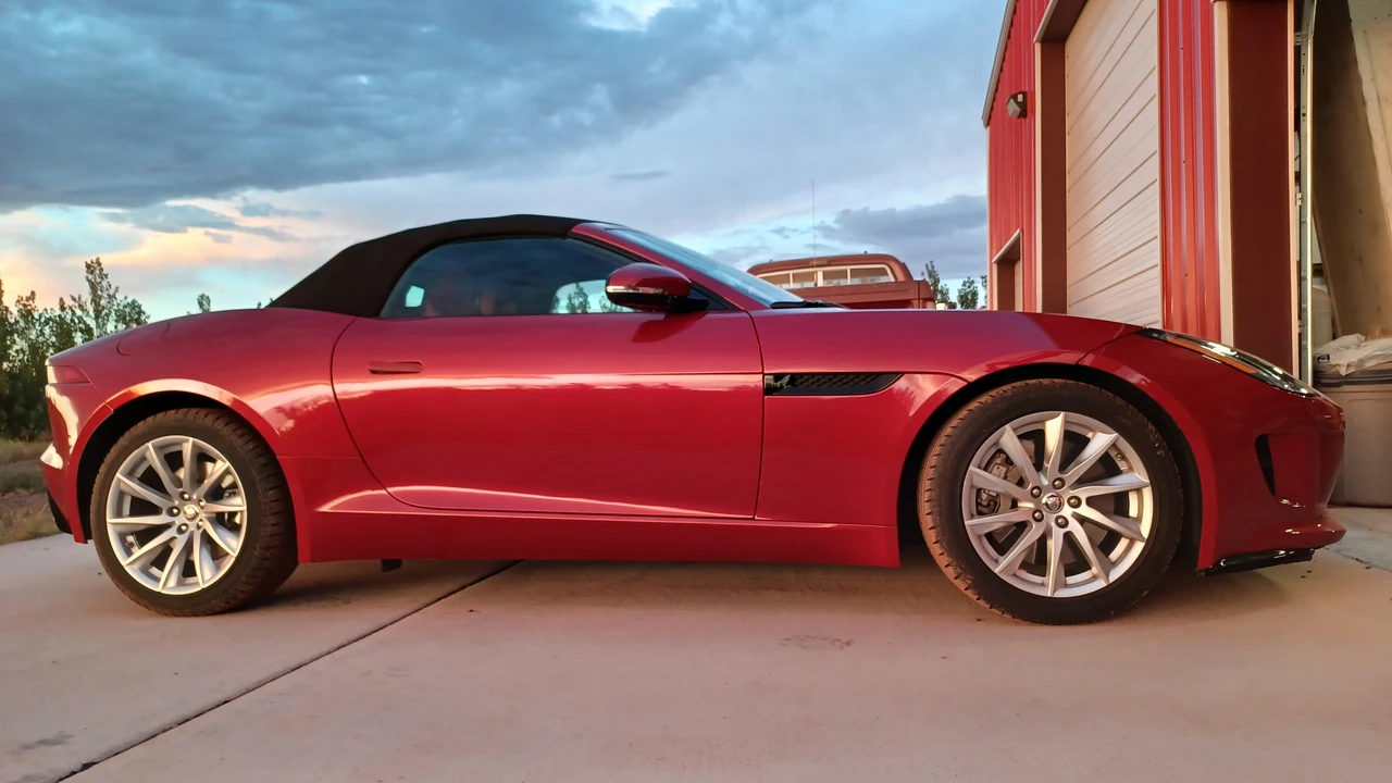 2014 Jaguar F-Type 1st Gen - Image 16 of 23