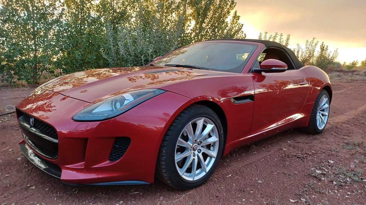 2014 Jaguar F-Type 1st Gen - Image 10 of 23