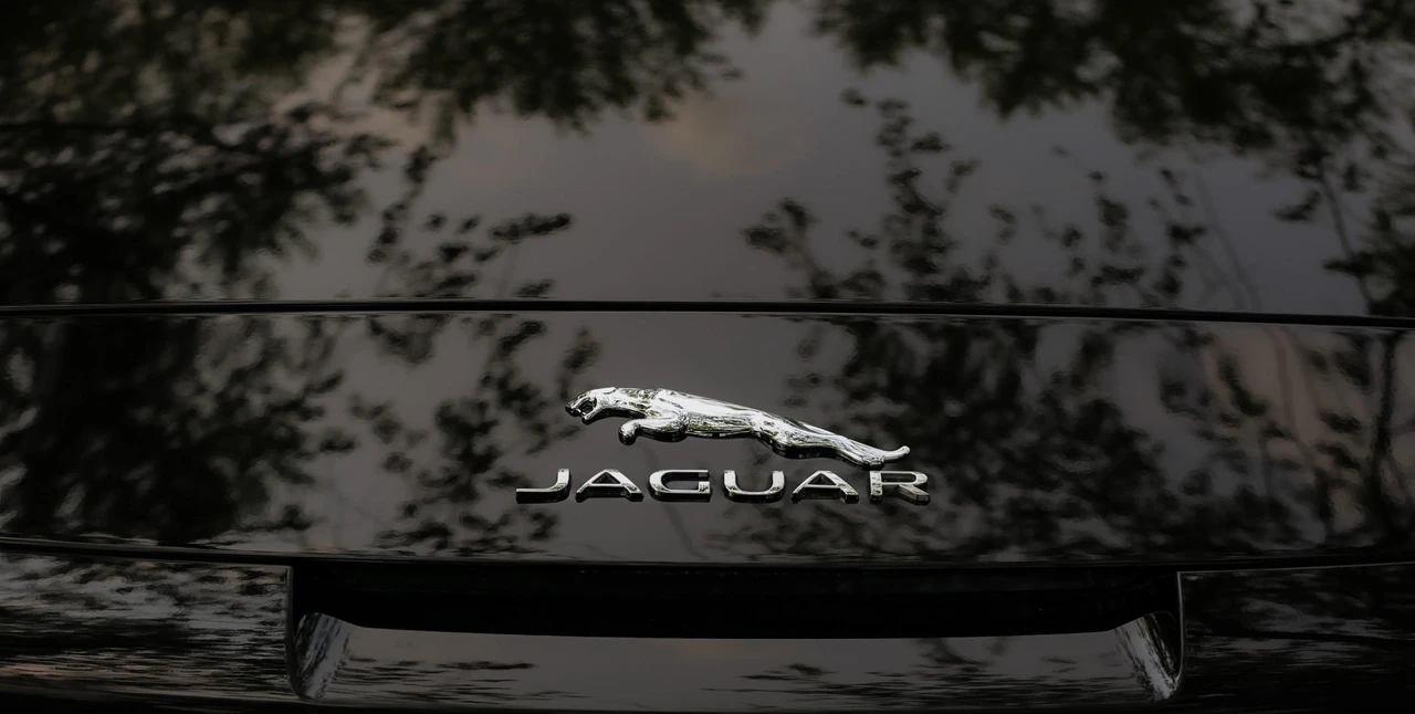 2014 Jaguar F-Type 1st Gen - Image 20 of 30