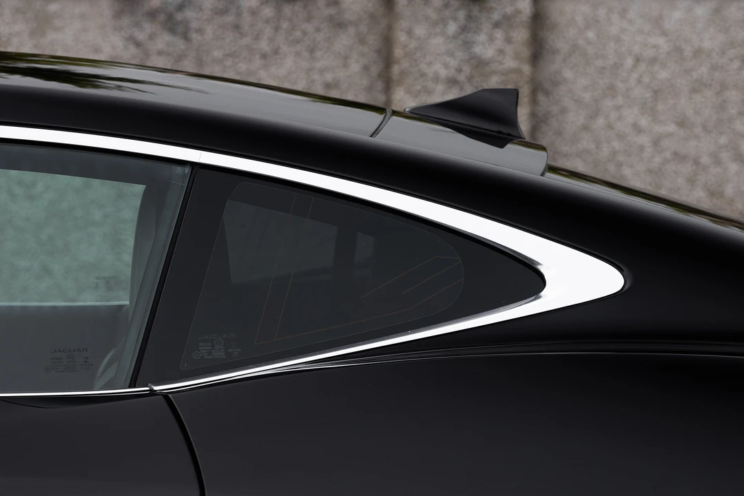 2014 Jaguar F-Type R 1st Gen - Image 29 of 31