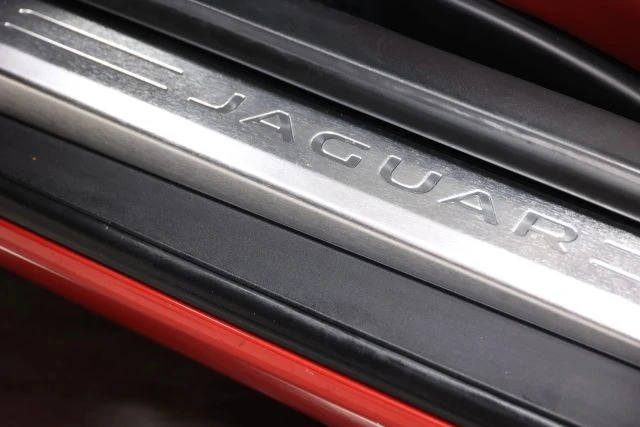 2014 Jaguar F-Type 1st Gen - Image 13 of 31