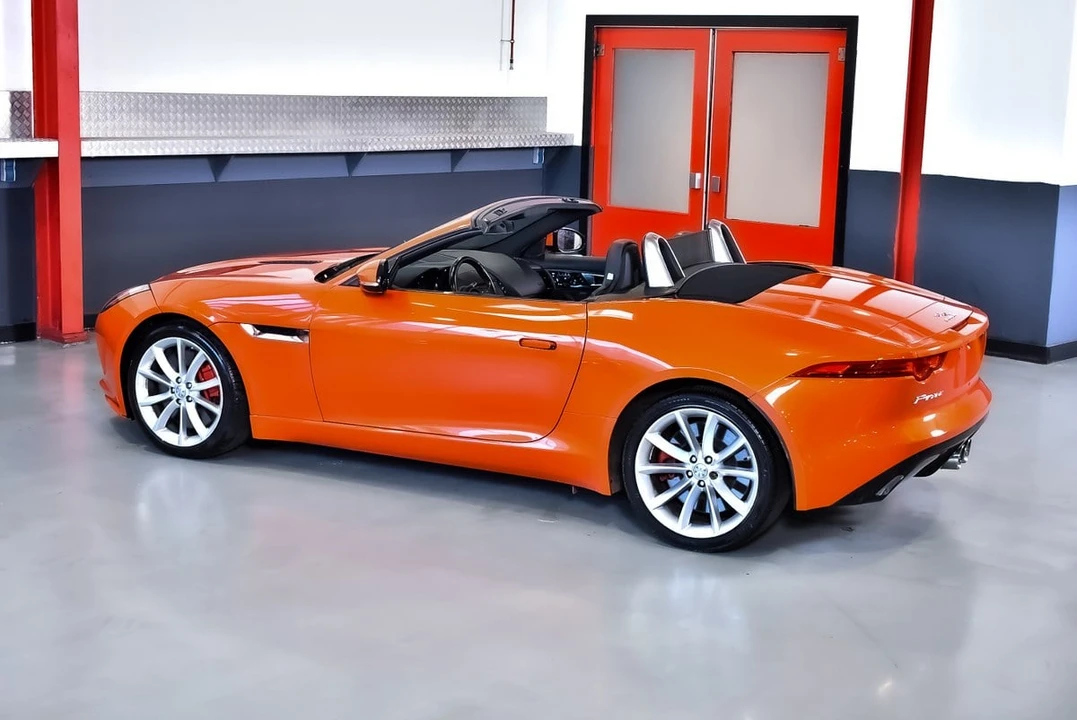 2014 Jaguar F-Type - Image 25 of 30