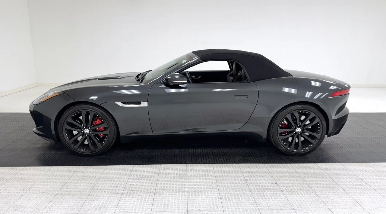 2014 Jaguar - Image 3 of 31
