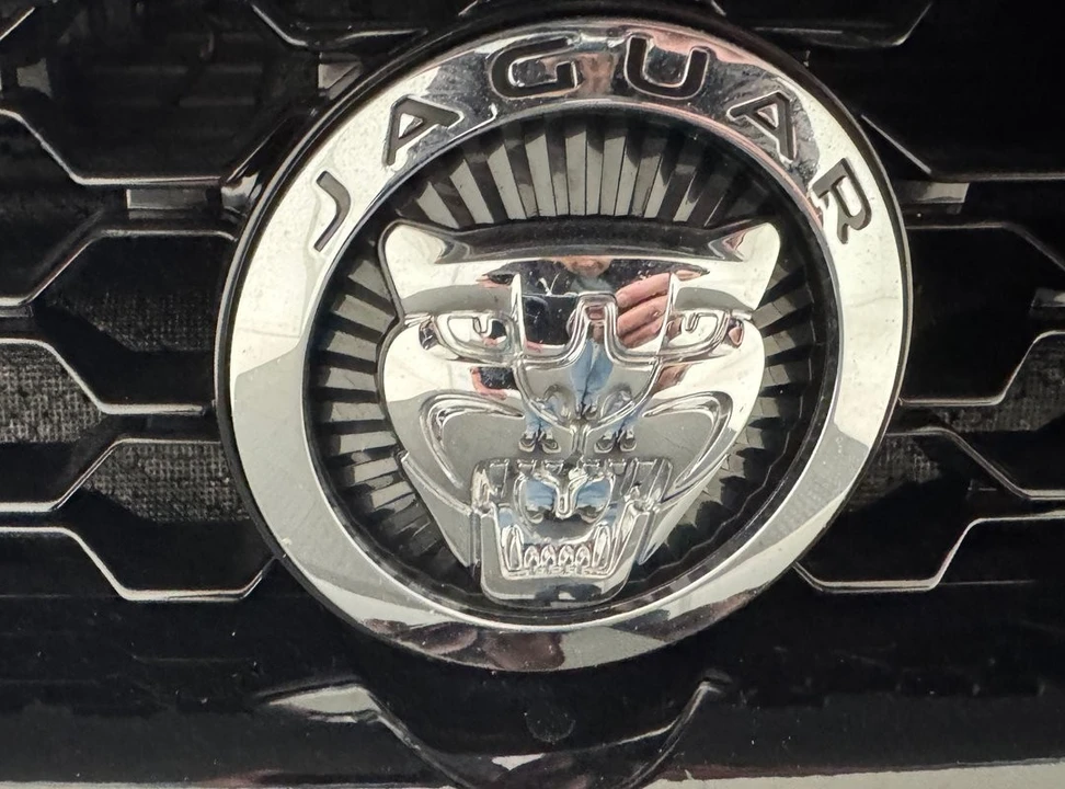 2014 Jaguar - Image 12 of 31
