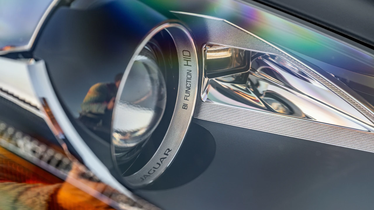 2014 Jaguar F-Type 1st Gen - Image 22 of 31